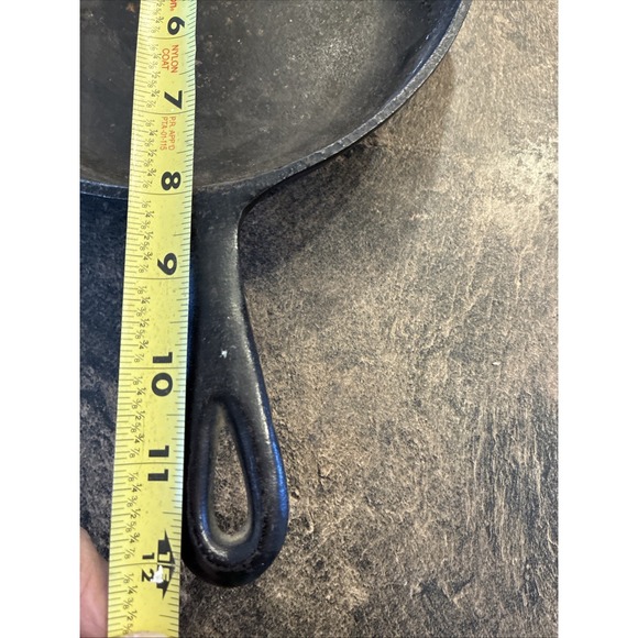 Original Cast Iron Skillet 8 Inch Made in USA Fry Pan Medium Camping - Picture 4 of 8